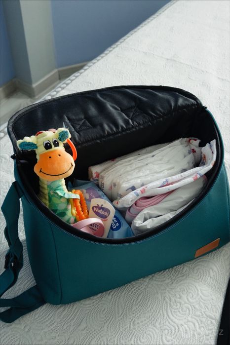 Коляска 2в1 kidilo, люлька с автореслом, + сумка, в хорошем состоянии