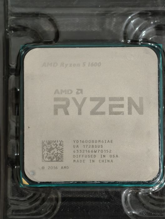Продам ryzen 5 1600 в отличном состояний
