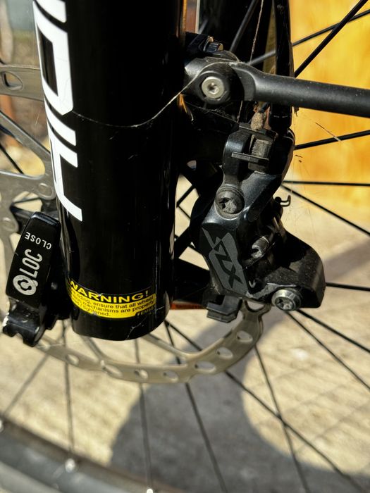 Bicicleta electrica cube