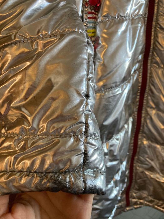 Разпродажба- Топло зимно яке – сребристо, с лачен ефект