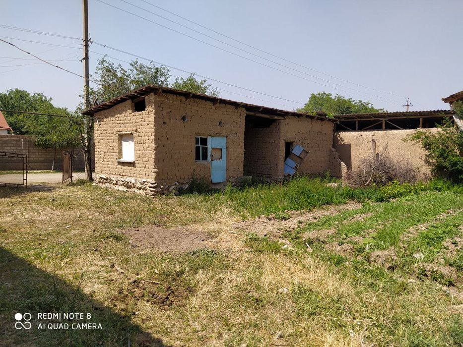 Bostonliqda uy sotiladi 9 sotiq