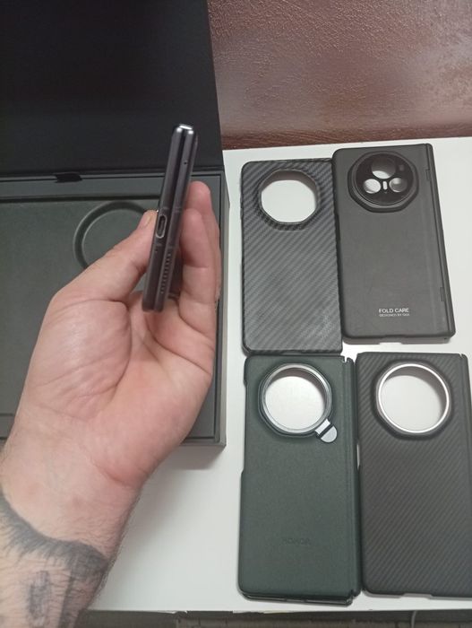 Vând / Schimb Honor magic v3 - 512 GB - IMPECABIL