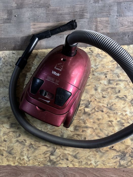 Пылесосы продам и фен