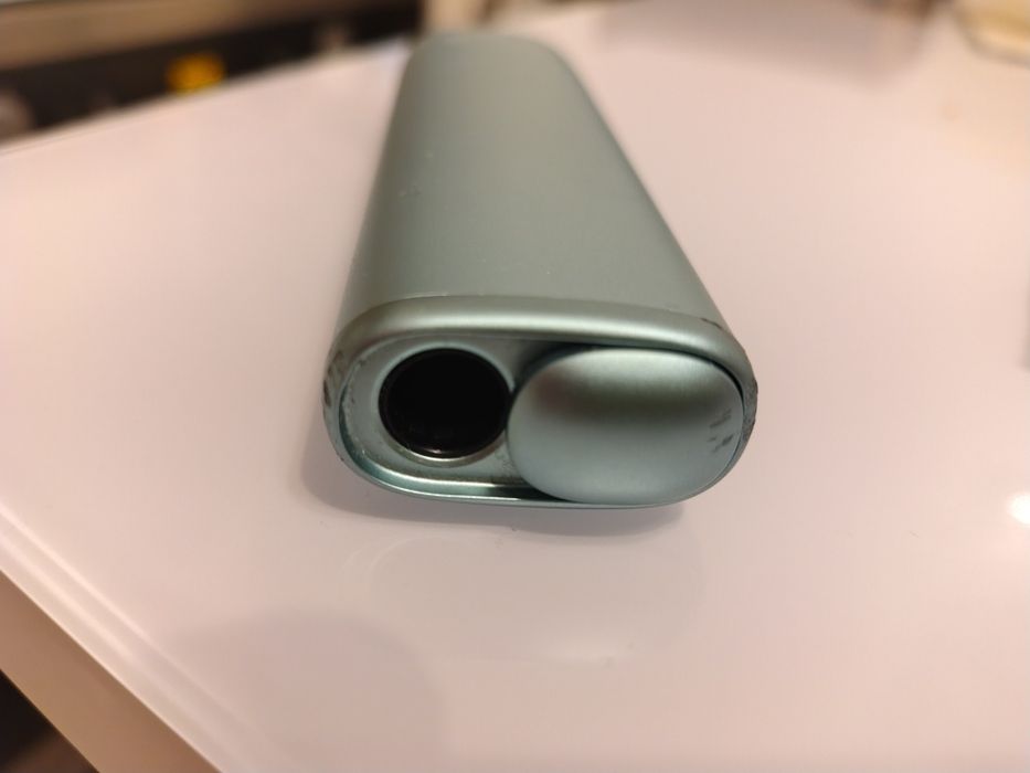 Vând Iqos Iluma i one+husa silicon