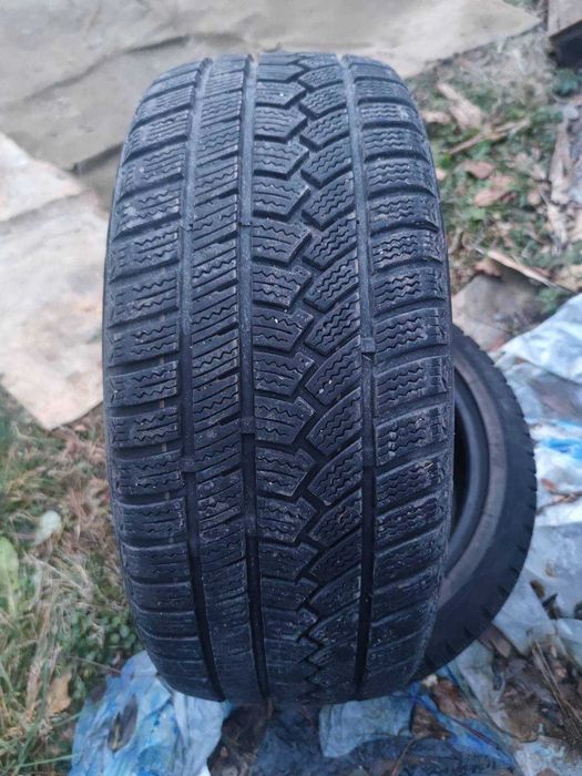 Продавам зимни гуми 7бр  225 45 17
