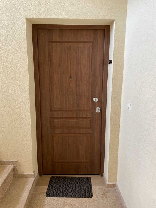 Продава  добре обзаведен двустаен апартамент в Паралия Офриниу, Гърция