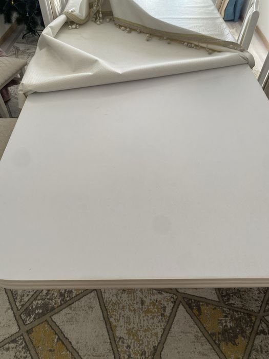 продам столл в хорошем состояние