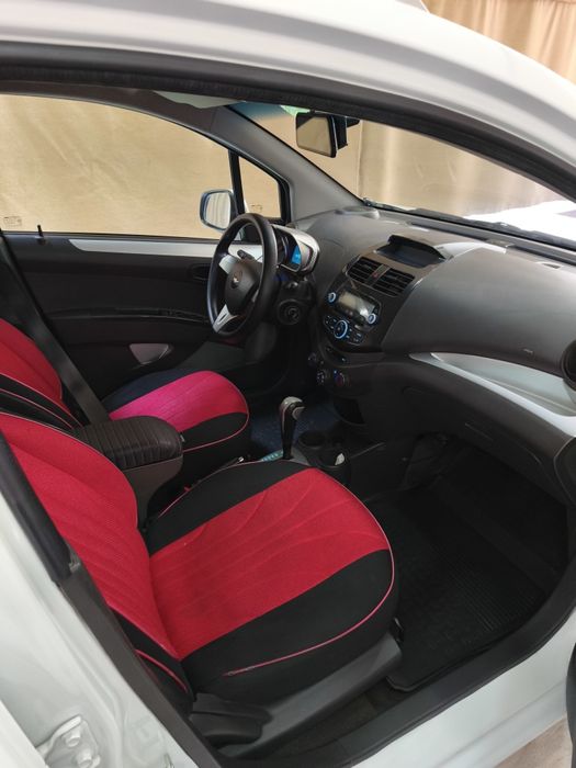 Спарк Автомат 2018 Арендага берилди краскаси петно бор.