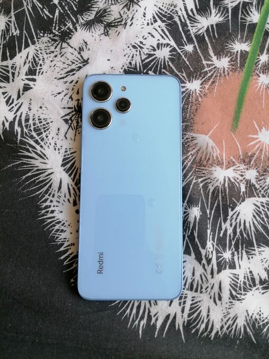 Продам Redmi 12  128GB
