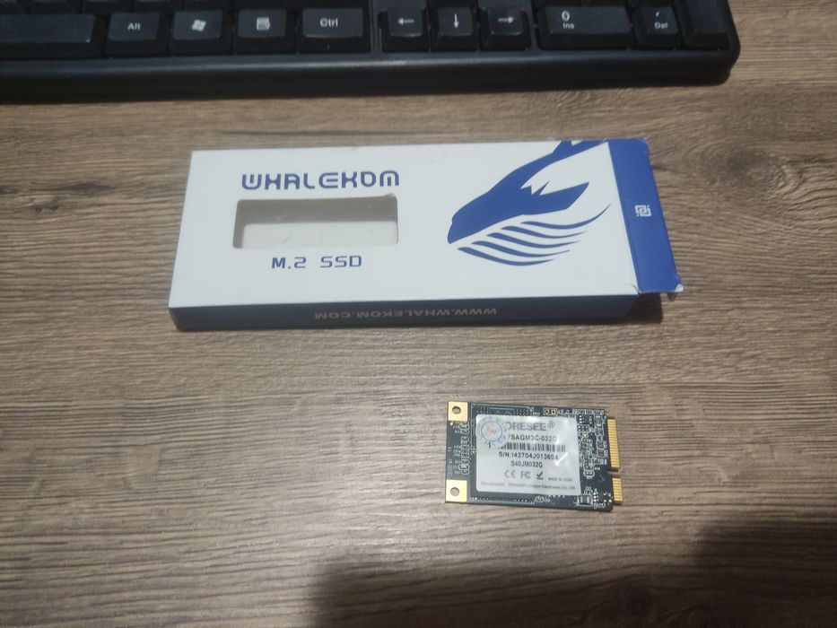 Продаю ssd диск м.2  на 32 Гб под систему