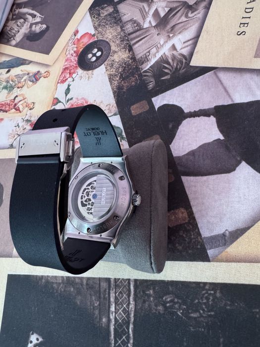 Сағат сатылад, қытайдікі емес