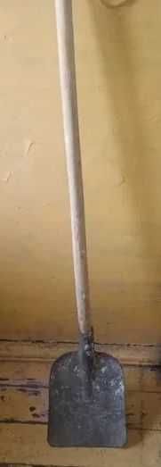 Продам лопату совковую. Советская.