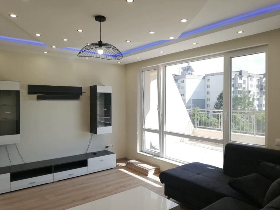 Дава се под наем Тристаен апартамент в София, Младост 2 - 112 кв.м за 1250 € - Снимка #2