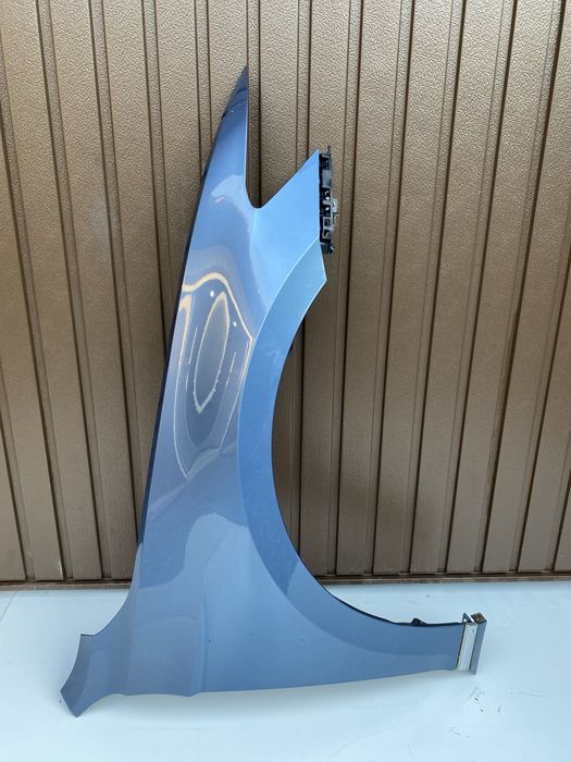 Aripa dr fata vw Passat B8 cod de culoare LB5J 2015-2020