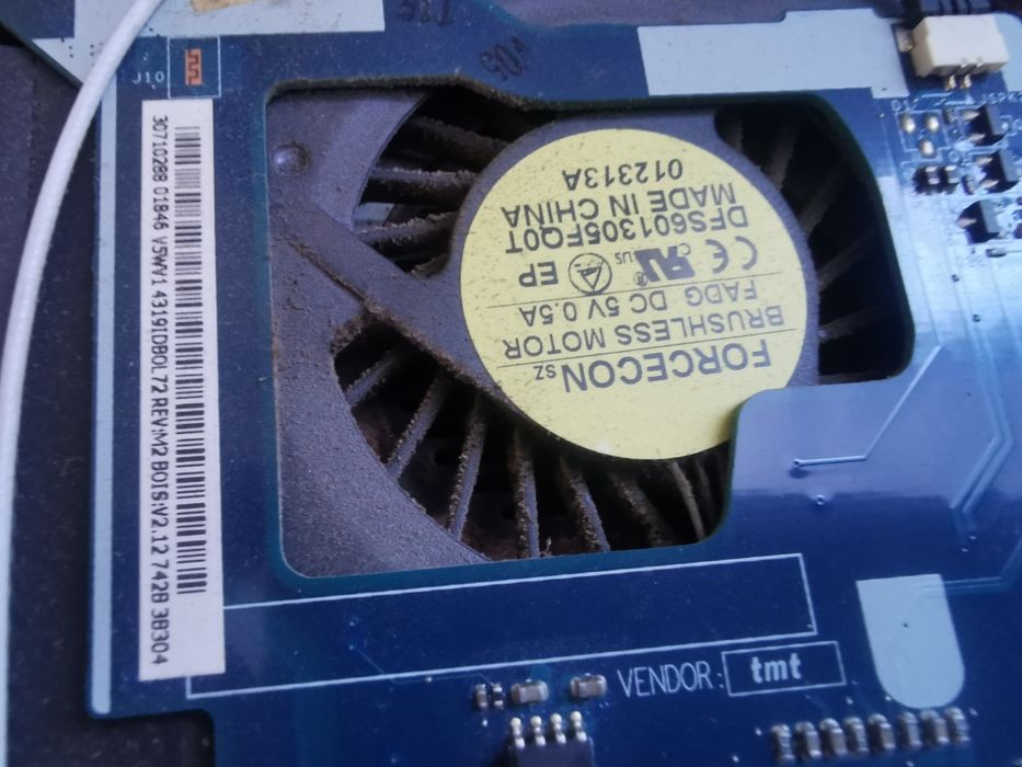 Service / Reparatii Laptopuri.
