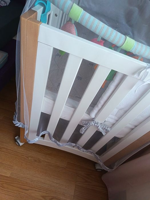 Vând baldachin fara suport