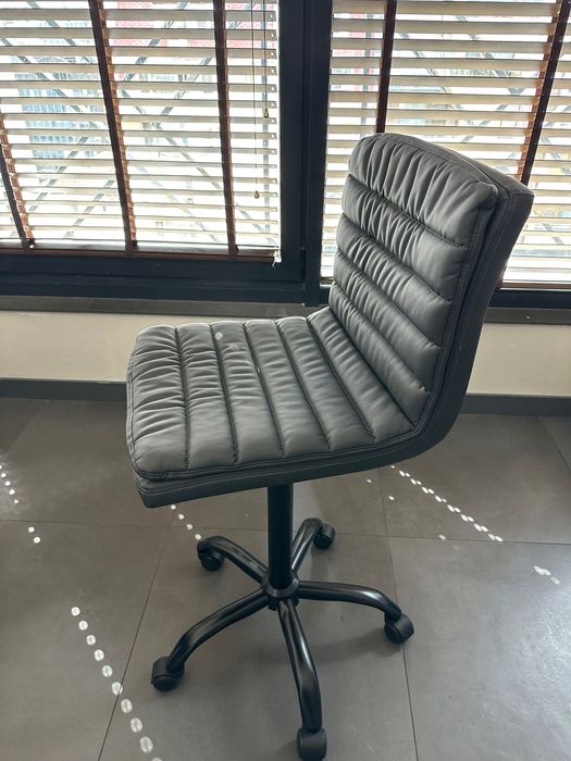 Висок Стол на колелца King с 2г гаранция и безплатна доставка до офис