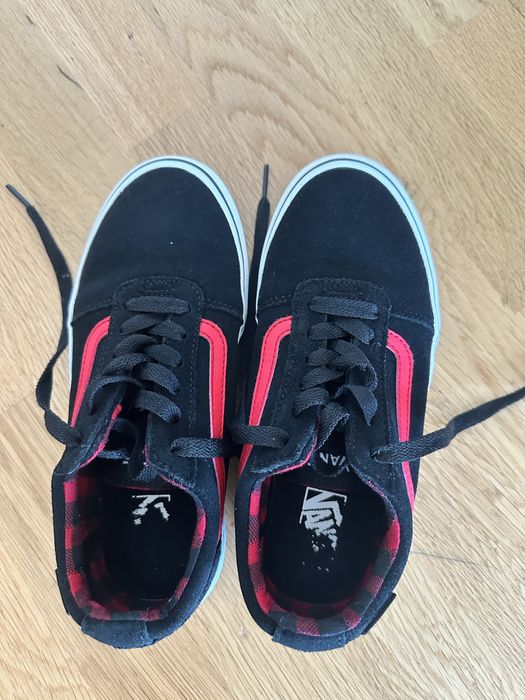 Tenesi Vans mas 35