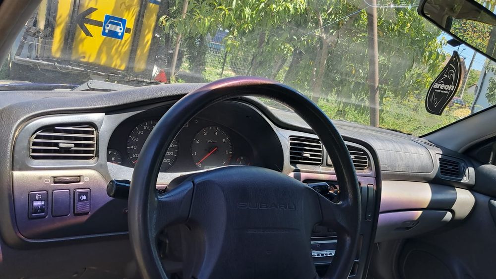 Vând subaru 2l benzină 4×4