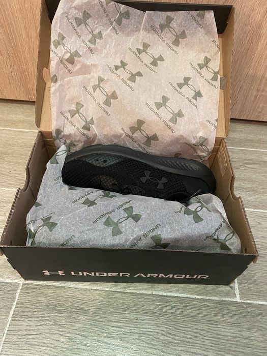 Маратонки Under Armour