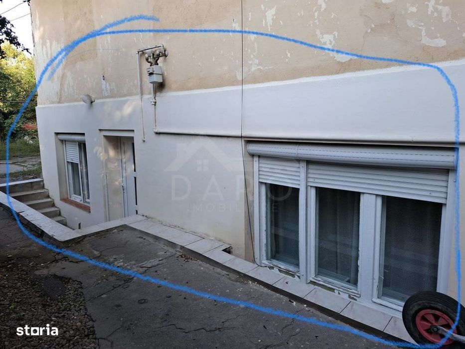Casa de vanzare