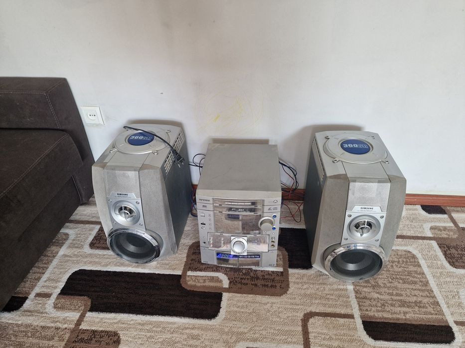 Музикални сентр чикариши зур састаяниси яхши