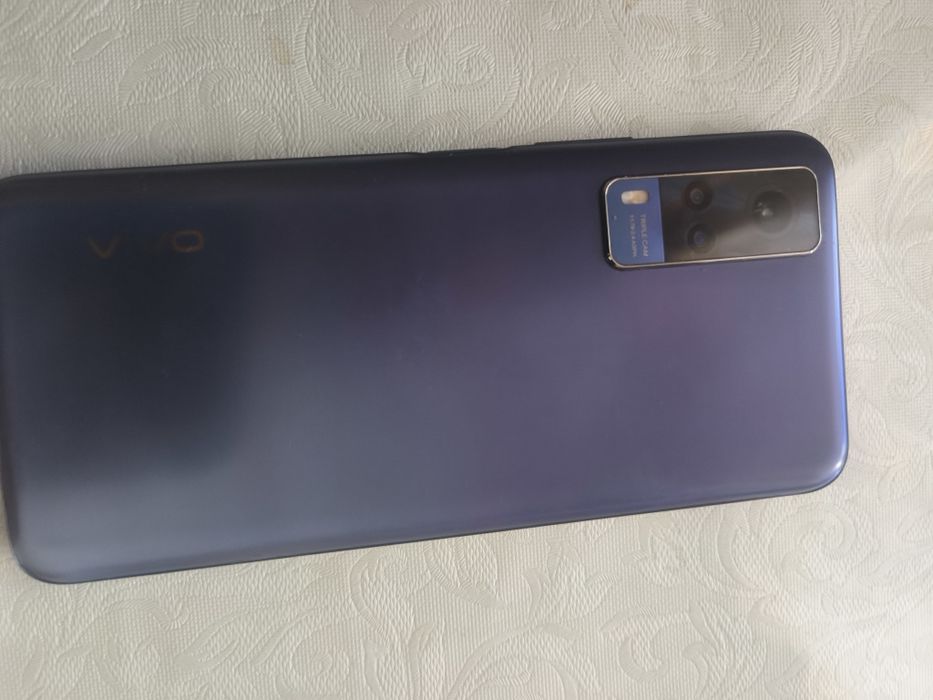 Телефон Y53SVivo