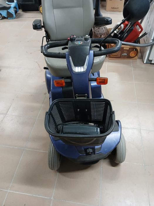 Carucior, scuter electric handicap