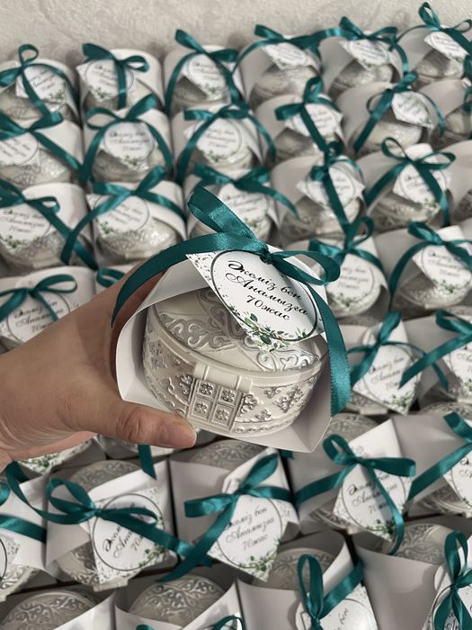 Тойбастар из гипса