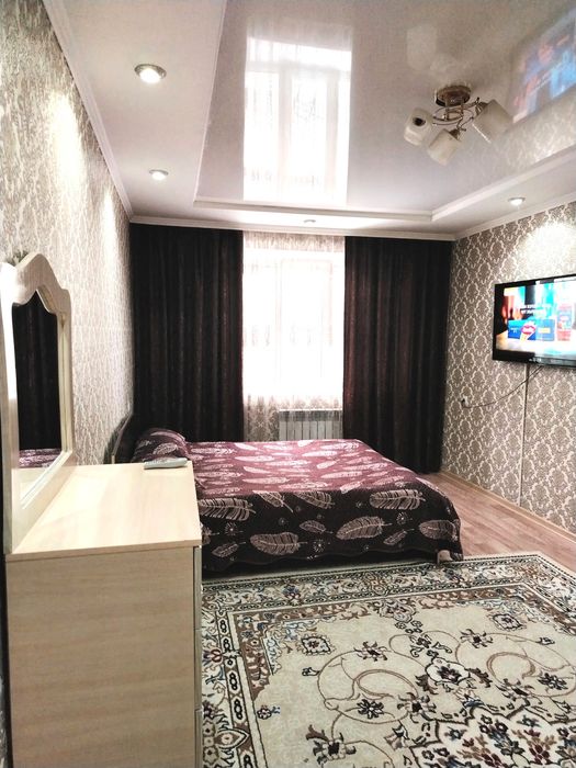 Почасовая центр. Арбат, Гум.