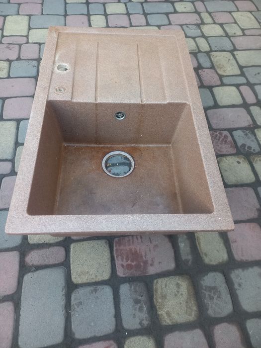 Продам кухонная раковина