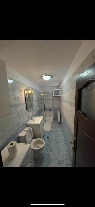 Apartament 3 camere de inchiriat - ultra-central, centru, zona 0, str Petru Rares