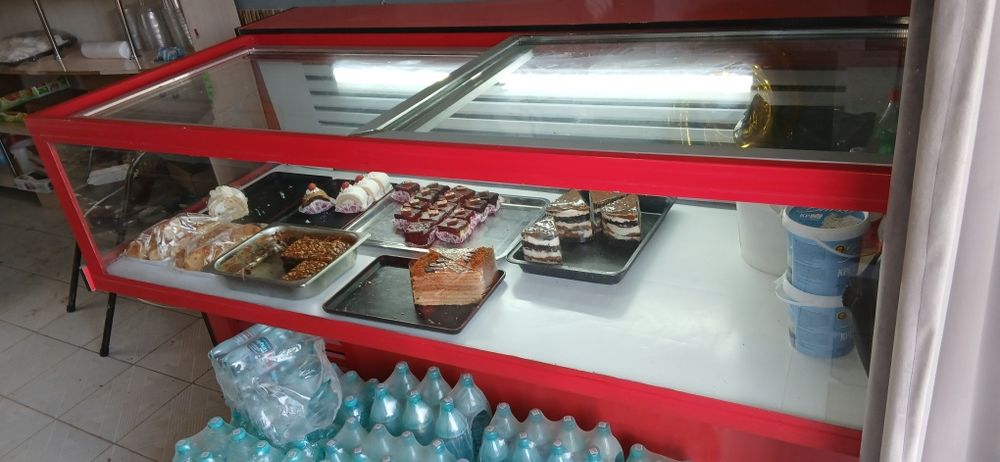 Холодильник Витрина