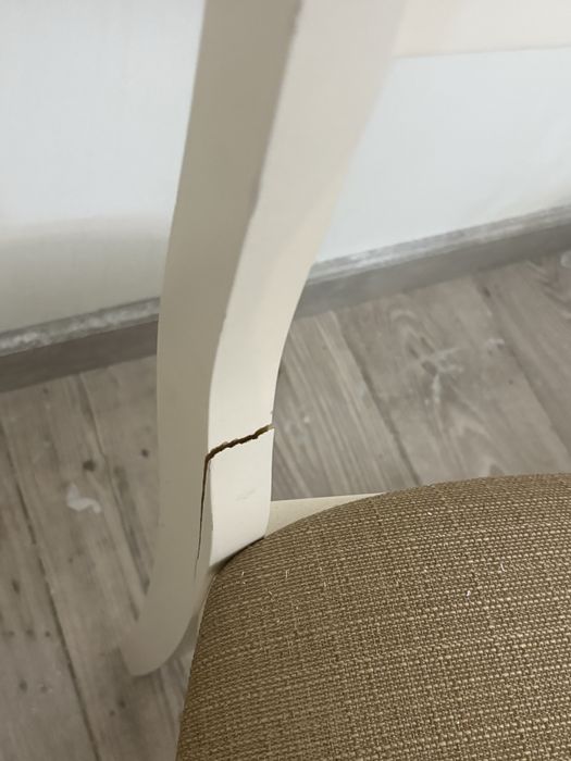 Стол и 8 стульев