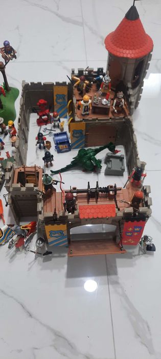 Castel playmobil
