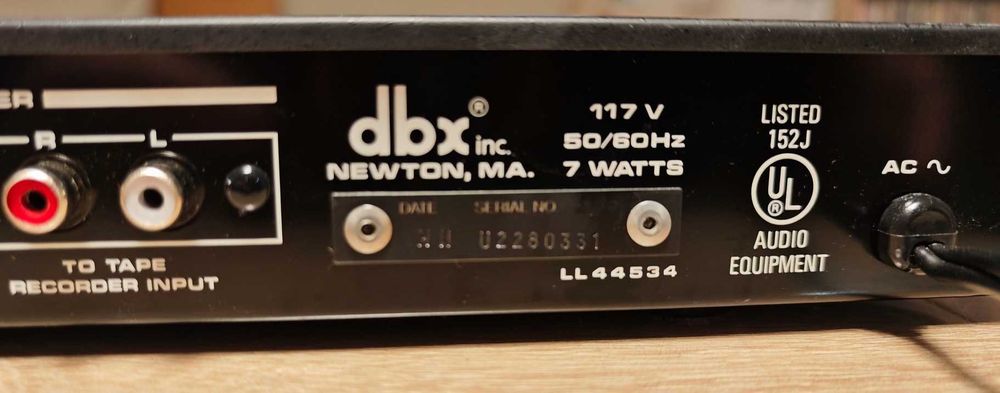 DBX 228 Dynamic Range Expander/Tape Noise Reduction System