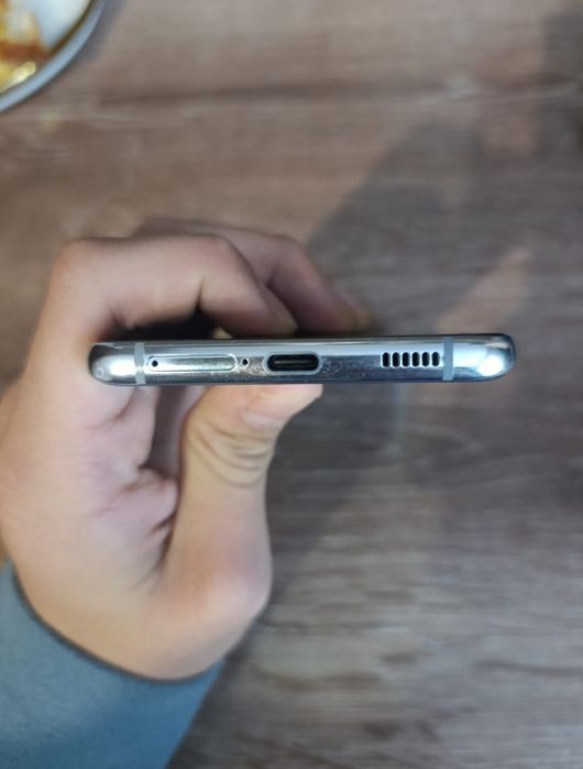 Samsung s21+ СРОЧНО