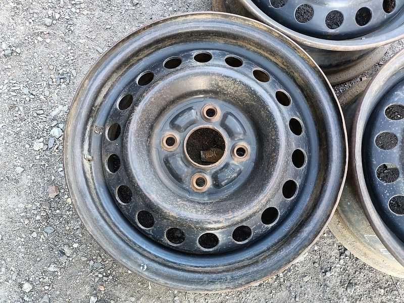 Продам оригинальные металлические диски на Hyndai