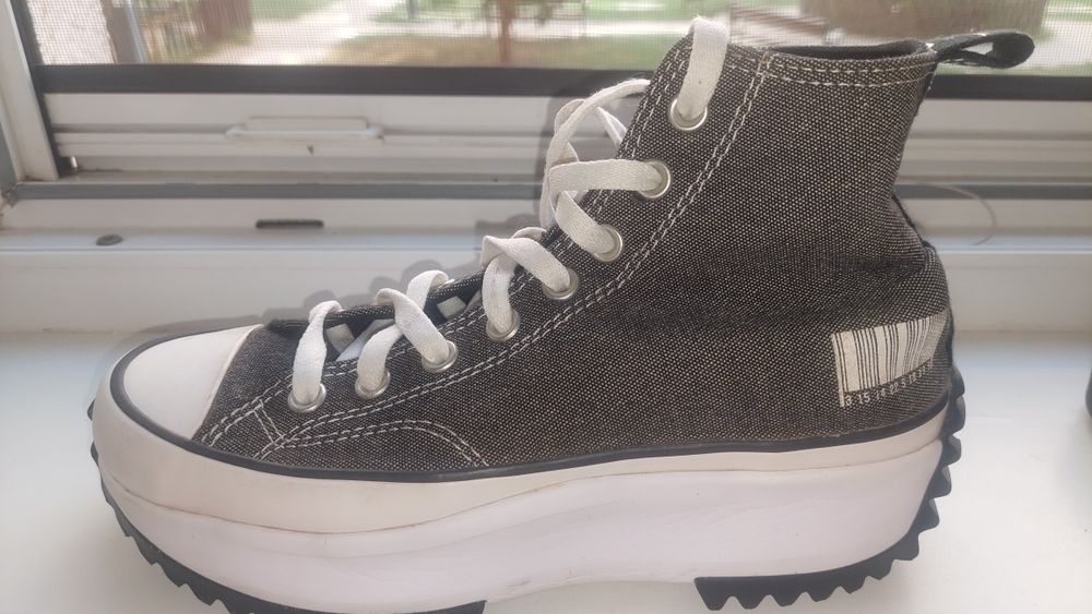 Converse dama , culoare gri, stare foarte bună, nr 40