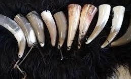 Corn de Taur tradiționale 100% natural, lucrat manual