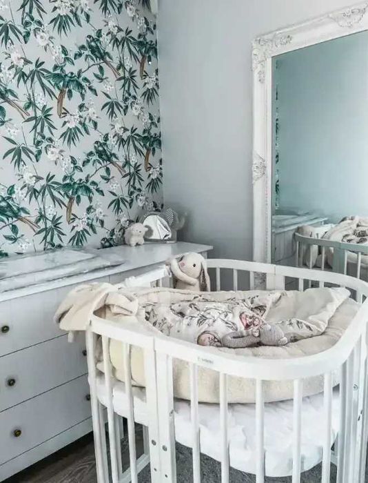 Бяло дървено детско легло / кошара за бебе 7в1