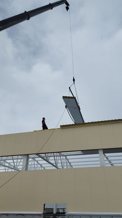 Монтаж сэндвич панелей