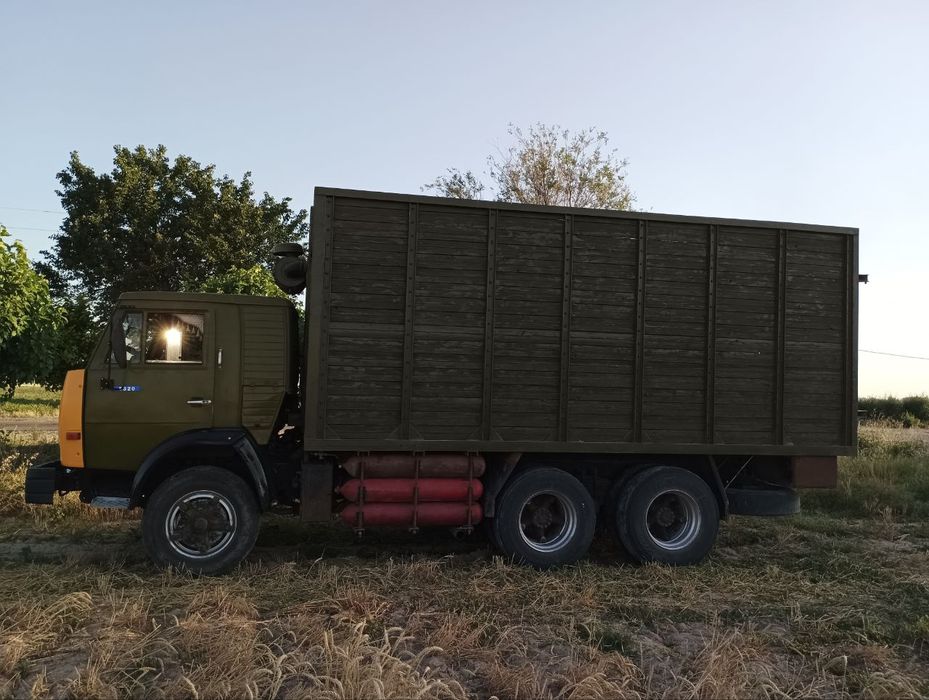 Kamaz sotiladi 5320