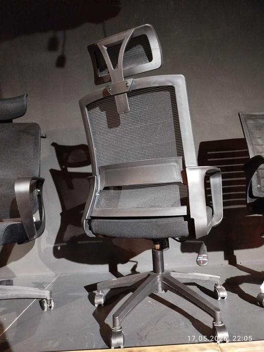 Кресло офисное Vento Chair / Эргономичное компьютерное кресло
