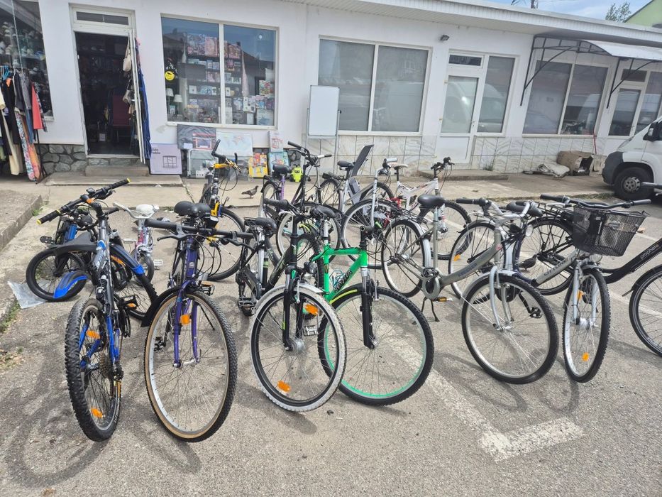 Biciclete mari și mici imp germ