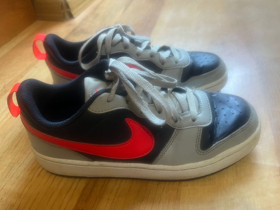 Маратонки  Nike air 37,5