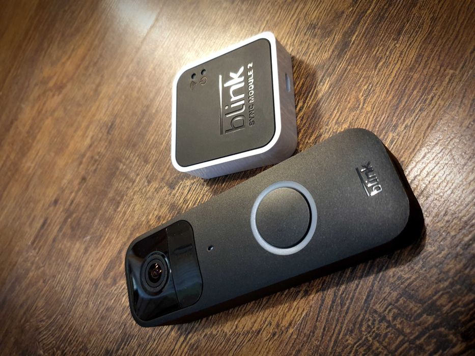 Безжичен смарт видео звънец Blink Video Doorbell + Sync Module 2, като нов