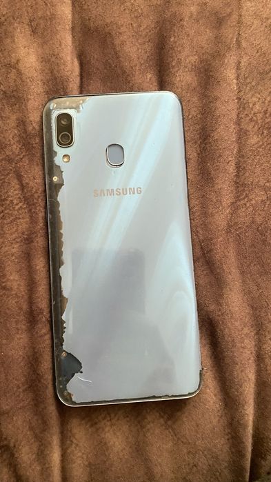 Samsung A31 Экран Сломанный