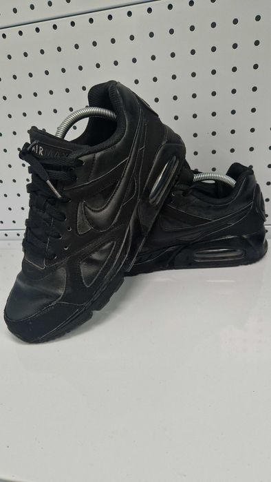 Оригинални мъжки маратонки- Nike Air Max Ivo Itr