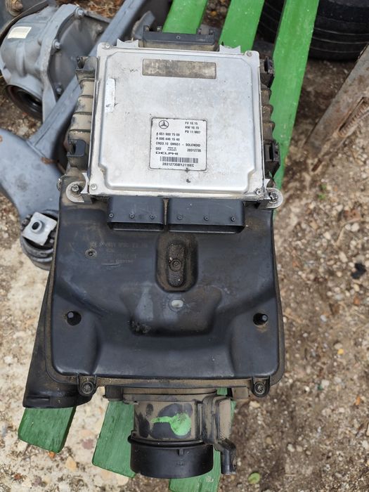 Компютър двигател ECU Mercedes W212 W204